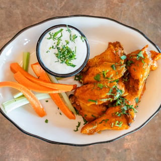 8pcs Traditional Wings